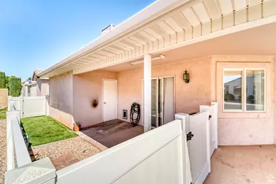 2990 E Riverside Dr, Saint George, UT 84790 - Photo 22