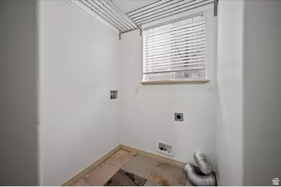 1952 E Meadow Downs Way, Cottonwood Heights, UT 84121 - Photo 10