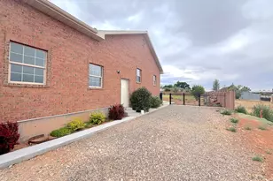 617 W Center St, Blanding, UT 84511 - Photo 78