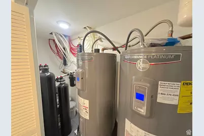 617 W Center St, Blanding, UT 84511 - Photo 44