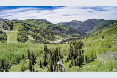 7102 S Steller Jay Way, Brighton, UT 84121 - Photo 4