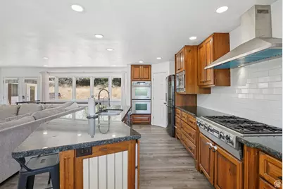 1604 N Willow Ln, Provo, UT 84604 - Photo 8