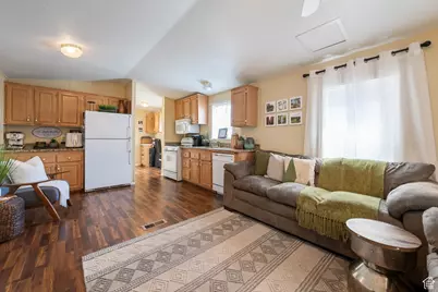 4400 W State St #74A, Hurricane, UT 84737 - Photo 8