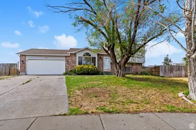 5627 W Walnut Ridge Cir, Salt Lake City, UT 84118 - Photo 1