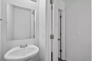 37 E 670 N, Vineyard, UT 84059 - Photo 12