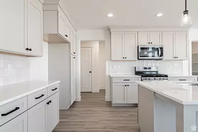 949 N Banner Dr #605, Saratoga Springs, UT 84045 - Photo 4