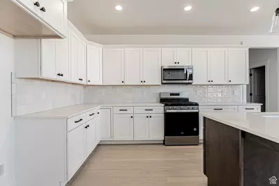 933 N Banner Dr #607, Saratoga Springs, UT 84045 - Photo 4