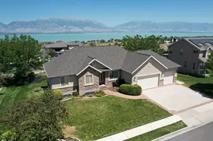 2226 S Maverick Rd, Saratoga Springs, UT 84045 - Photo 2