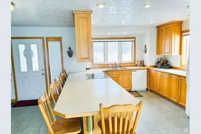 4475 N Eden Ln, Laketown, UT 84038 - Photo 12