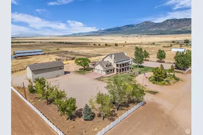 135 E 200 N, Kanosh, UT 84637 - Photo 58