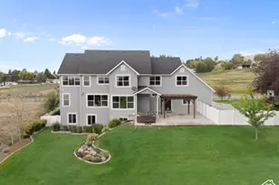 520 E 100 S, Hyde Park, UT 84318 - Photo 56