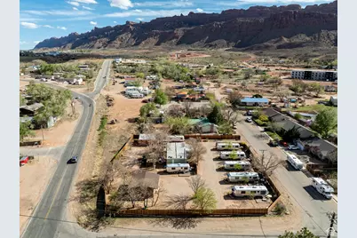 1285 Arnel Ln S, Moab, UT 84532 - Photo 2