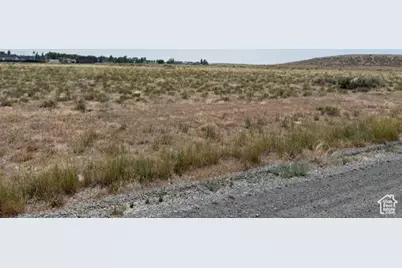 300 W 900 N, Milford, UT 84751 - Photo 2
