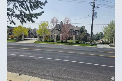 2079 E Creek Rd S, Cottonwood Heights, UT 84093 - Photo 36