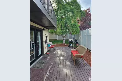 2079 E Creek Rd S, Cottonwood Heights, UT 84093 - Photo 10
