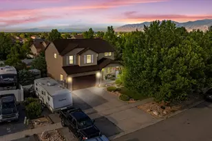 231 E Box Elder Dr, Grantsville, UT 84029 - Photo 2