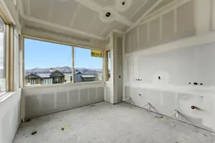 11004 N Wrangler Cir, Hideout, UT 84036 - Photo 14