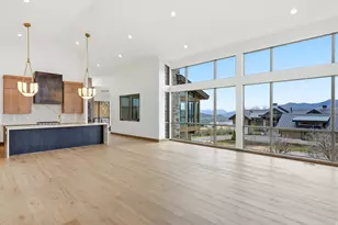11004 N Wrangler Cir, Hideout, UT 84036 - Photo 8