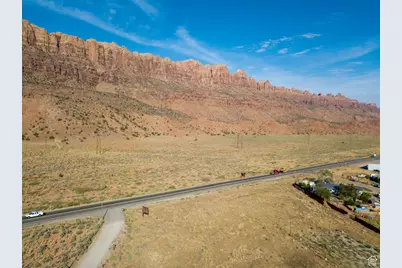 11830 S Hwy 191, Moab, UT 84532 - Photo 8