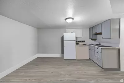 440 N 400 E, Logan, UT 84321 - Photo 12