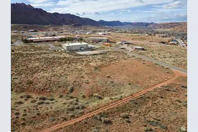 2284 Resource Blvd N #Q, Moab, UT 84532 - Photo 6