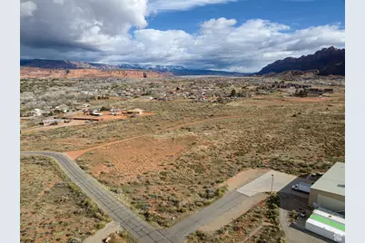 2284 Resource Blvd N #Q, Moab, UT 84532 - Photo 4