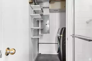 380 W 200 S, Salt Lake City, UT 84101 - Photo 14