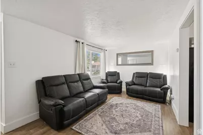 2553 E 6550 S, Uintah, UT 84405 - Photo 8