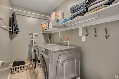 6059 Bayshore Dr, Stansbury Park, UT 84074 - Photo 32