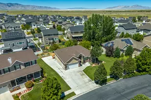 6059 Bayshore Dr, Stansbury Park, UT 84074 - Photo 38