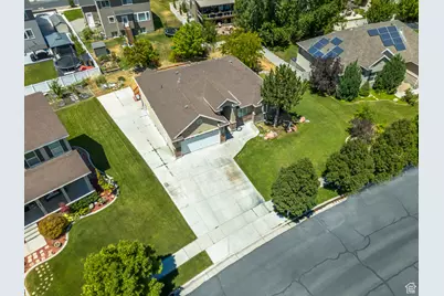 6059 Bayshore Dr, Stansbury Park, UT 84074 - Photo 48