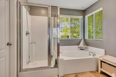 6059 Bayshore Dr, Stansbury Park, UT 84074 - Photo 18