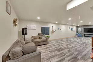 4609 E Silver Creek Way, Eagle Mountain, UT 84005 - Photo 16