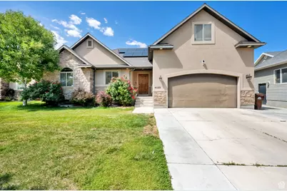 4609 E Silver Creek Way, Eagle Mountain, UT 84005 - Photo 2