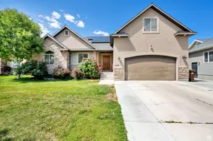 4609 E Silver Creek Way, Eagle Mountain, UT 84005 - Photo 2