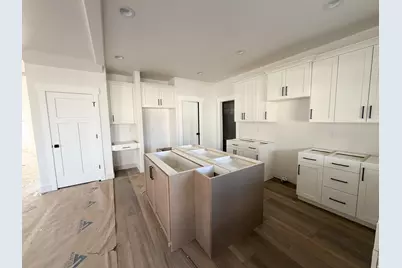 554 W Cottle Ln, Farmington, UT 84025 - Photo 26