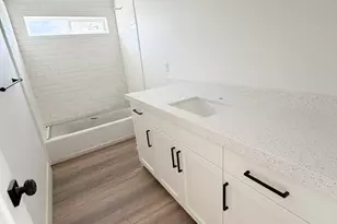 554 W Cottle Ln, Farmington, UT 84025 - Photo 38