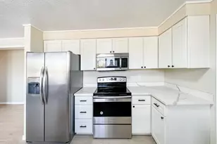 607 E Geneva, East Carbon, UT 84520 - Photo 6