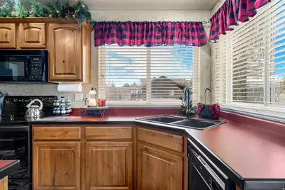 2565 S Country Club Dr, Garden City, UT 84028 - Photo 18