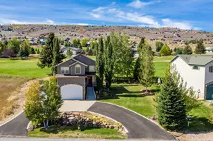 2565 S Country Club Dr, Garden City, UT 84028 - Photo 2