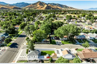 307 N 200 W, Tooele, UT 84074 - Photo 38