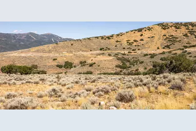 2005 N Lookout Peak Cir, Heber City, UT 84032 - Photo 40