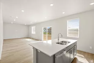 967 N 160 E, Santaquin, UT 84655 - Photo 18