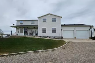 2741 N 2500 W, Vernal, UT 84078 - Photo 2
