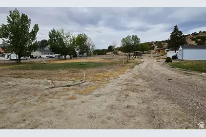 2741 N 2500 W, Vernal, UT 84078 - Photo 44