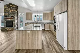 1103 N Brooklyn Rd, Monroe, UT 84754 - Photo 12