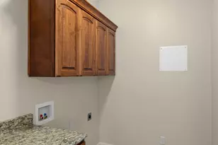 3288 W 2490 S, Hurricane, UT 84737 - Photo 10