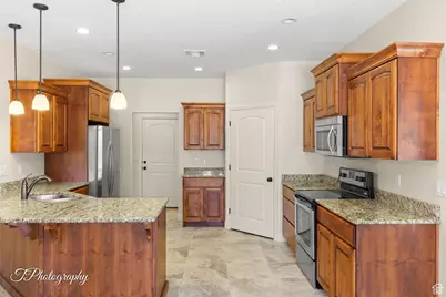 3288 W 2490 S, Hurricane, UT 84737 - Photo 8