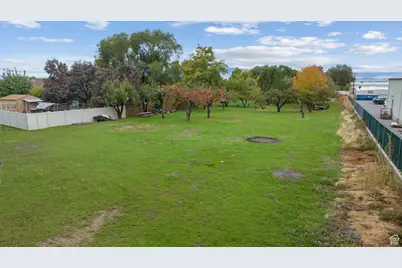 433 N Locust Ave, Lindon, UT 84042 - Photo 1