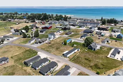 583 S Aspen Dr, Garden City, UT 84028 - Photo 26